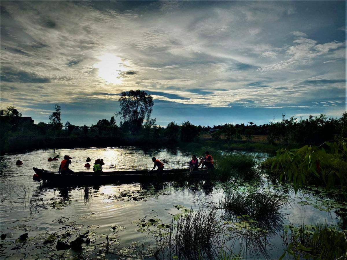 Viet Mekong Farmstay Tràm Chim Eksteriør billede