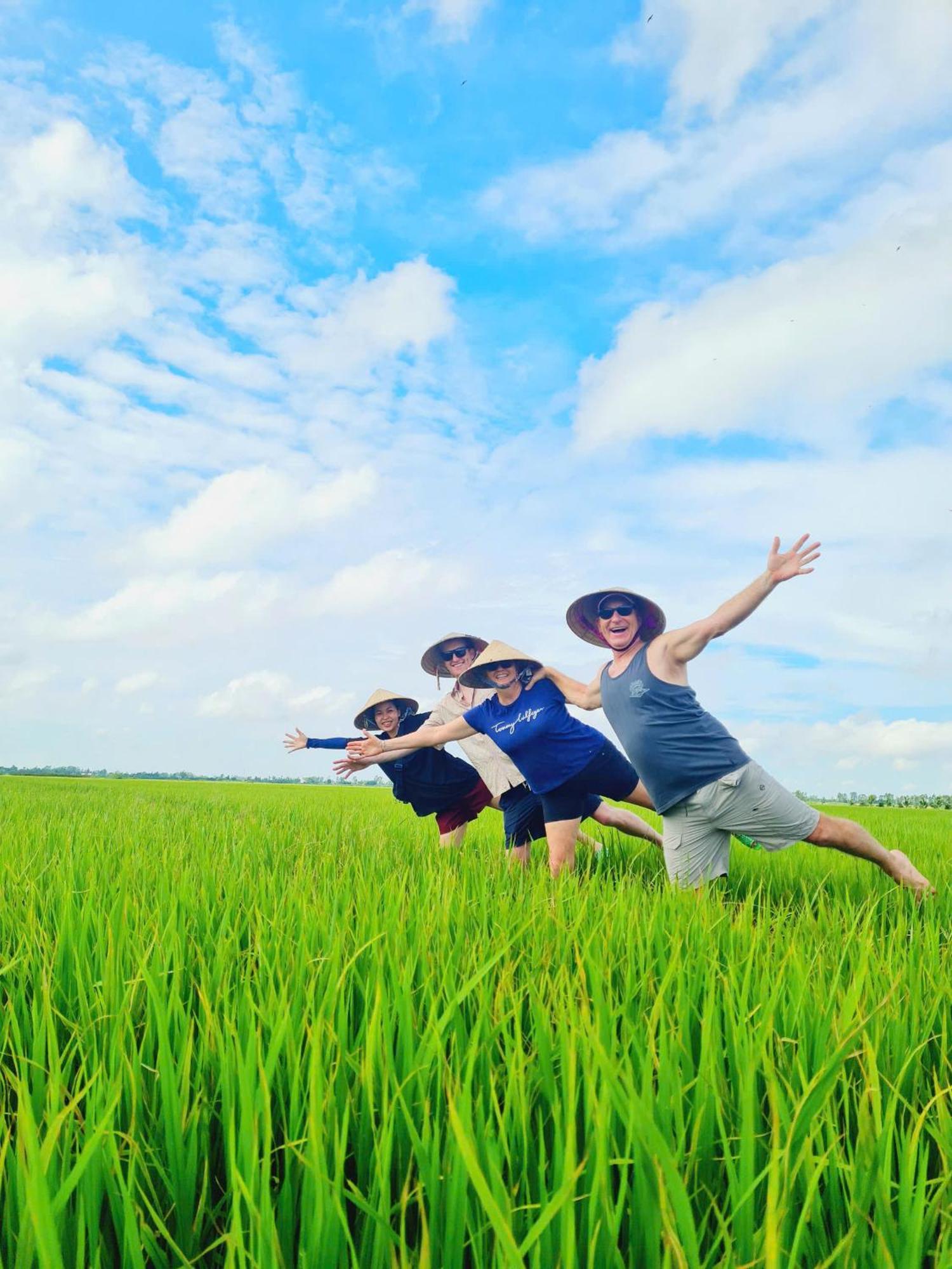 Viet Mekong Farmstay Tràm Chim Eksteriør billede